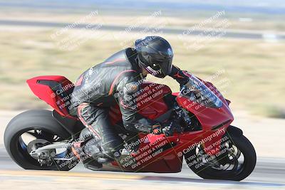 media/Oct-26-2025-Race Pace (Sun) [[c1447ca738]]/Verified/1-Turn 9 Inside (930am)/